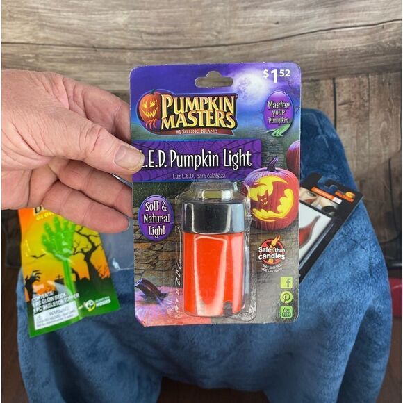 Halloween special lot #6 with various Halloween supplies - Picture 2 of 6